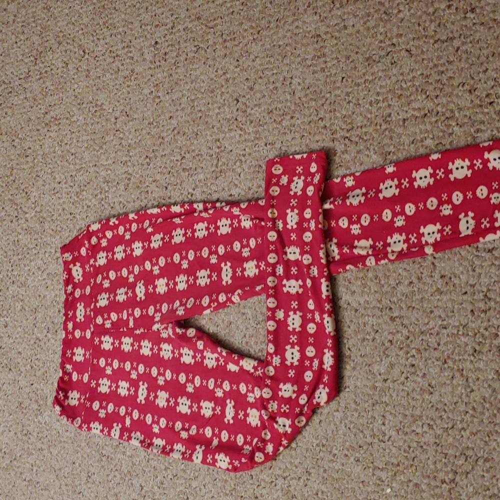 Lularoe skull leggings in red